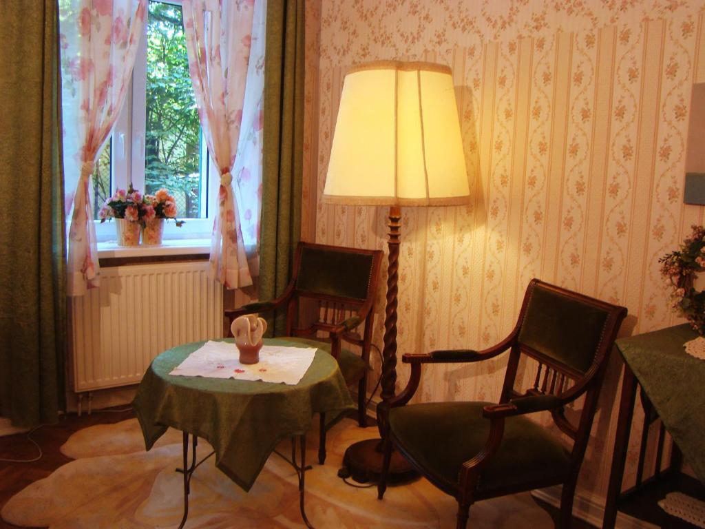 Hostelik Wiktorianski Łódź Buitenkant foto
