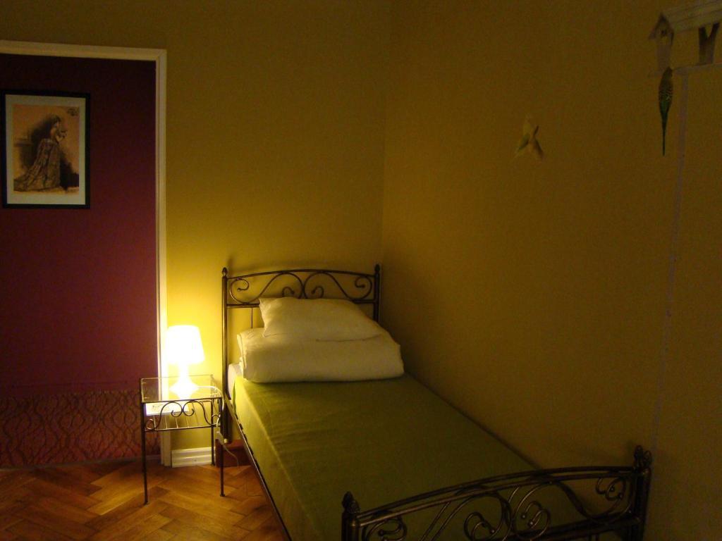 Hostelik Wiktorianski Łódź Buitenkant foto