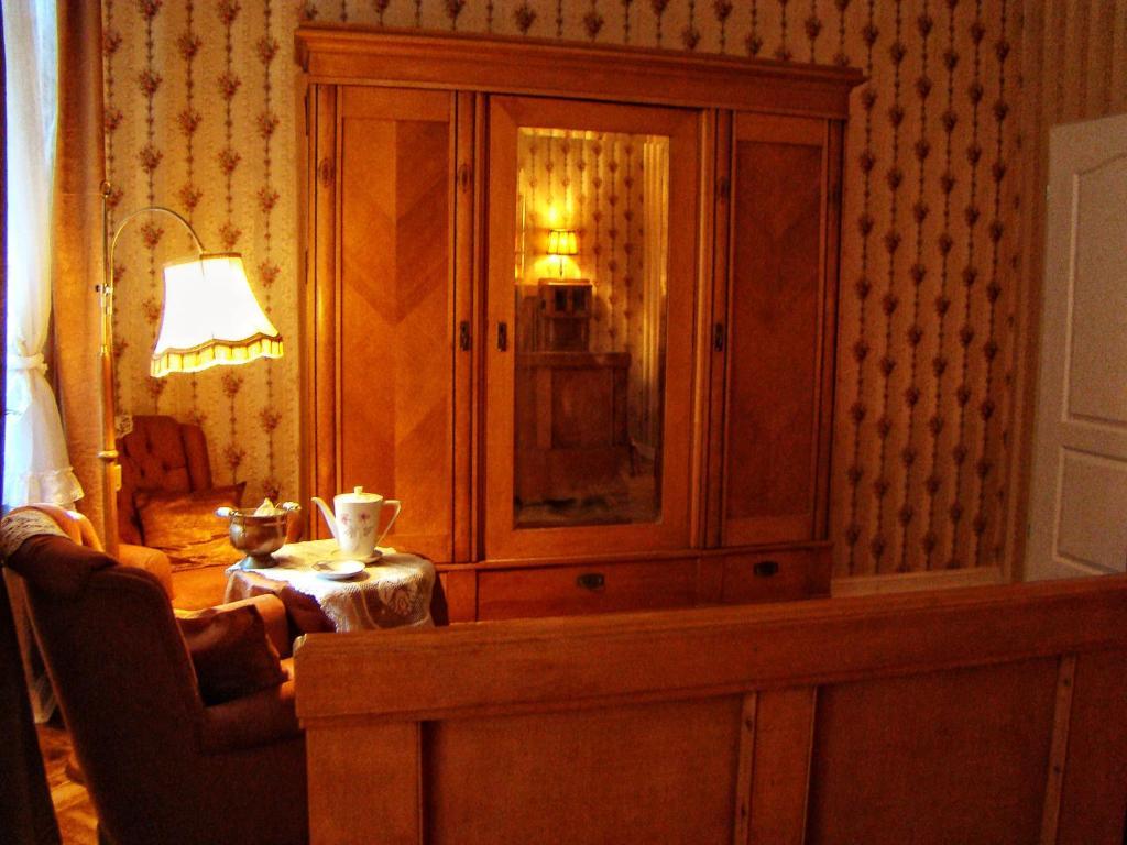 Hostelik Wiktorianski Łódź Buitenkant foto