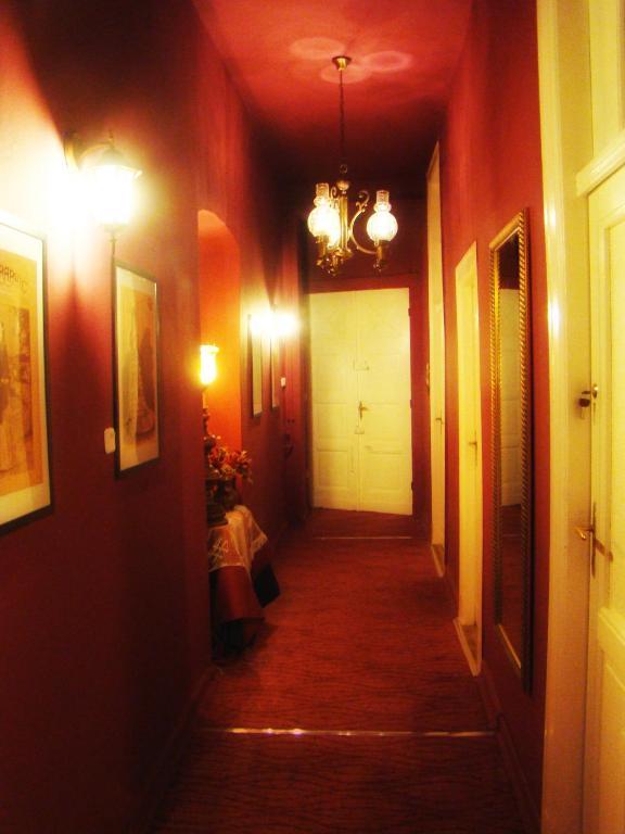 Hostelik Wiktorianski Łódź Buitenkant foto